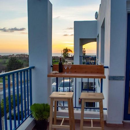 Ron'S Pergola Apartment Pafos Exterior foto